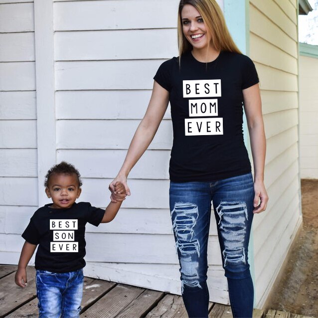 T-shirt imprimé mère et fils
