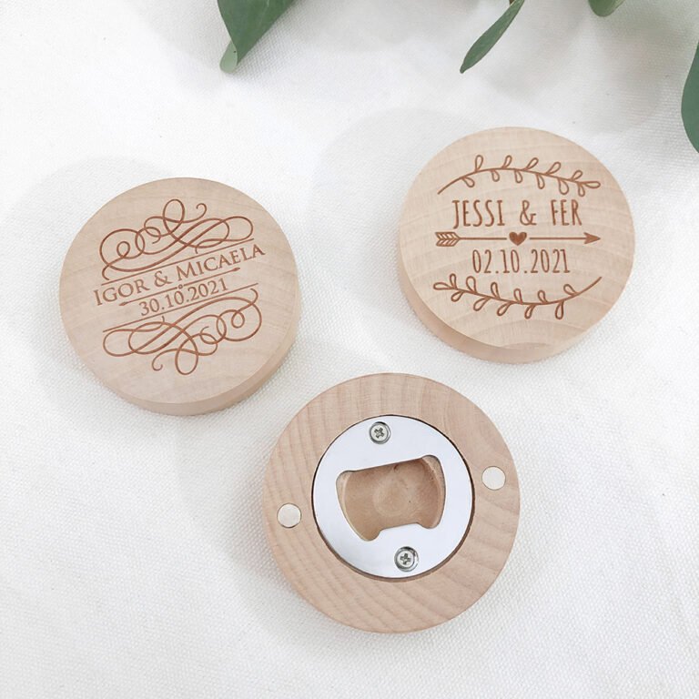 Décapsuleur personnalisé en bois gravé