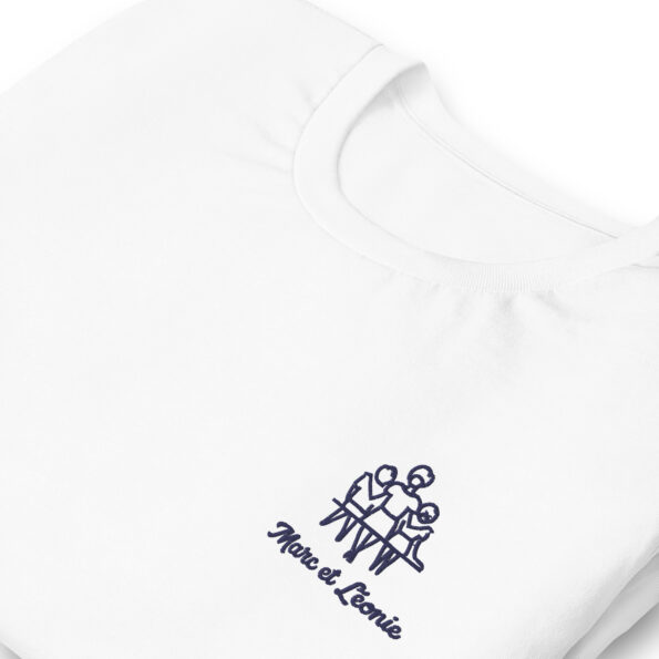 Privé : T-shirt personnalisé Famille brodé