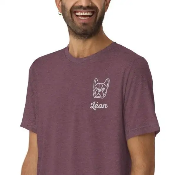 Privé : T-shirt personnalisé brodé Chien