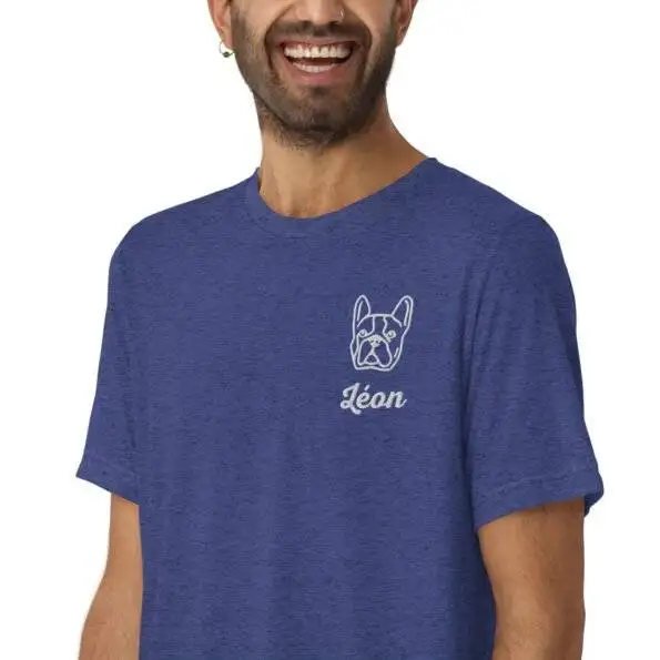 Privé : T-shirt personnalisé brodé Chien