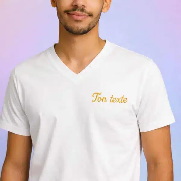 T-shirt brodé personnalisé col v