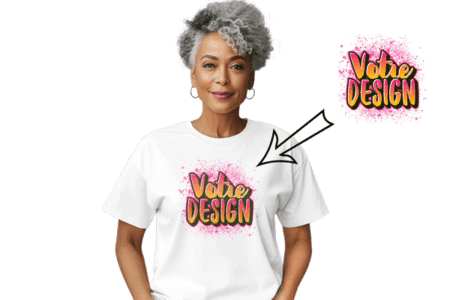 une femme portant un tee shirt personnalisé