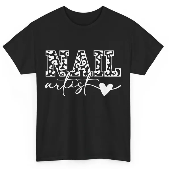 T-shirt Nail Artist