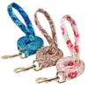 Ensemble collier et laisse pour chien personnalisé à fleurs