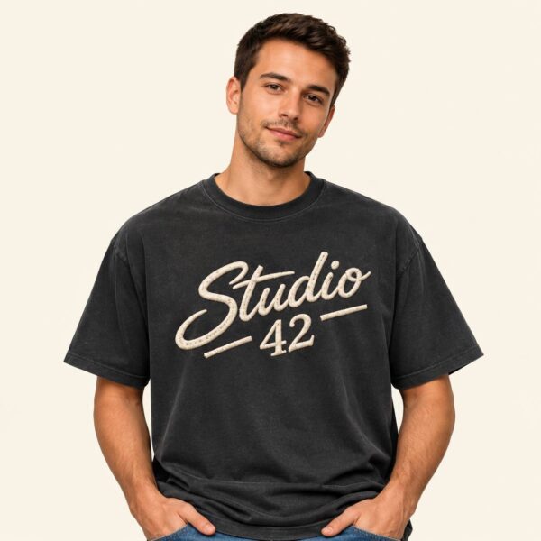 T-shirt brodé oversize délavé personnalisé