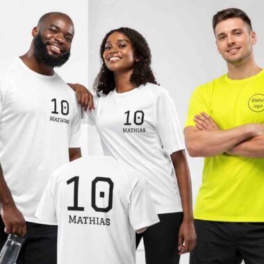 Créer son t-shirt oversize : le guide pour personnaliser un modèle tendance et facile à porter